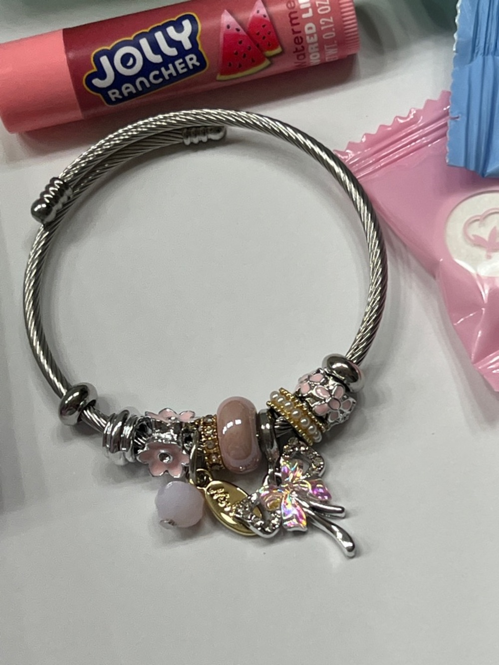 Clinique + Amika Healthy Skin and Rescue Bundle - Picture 7 of 9